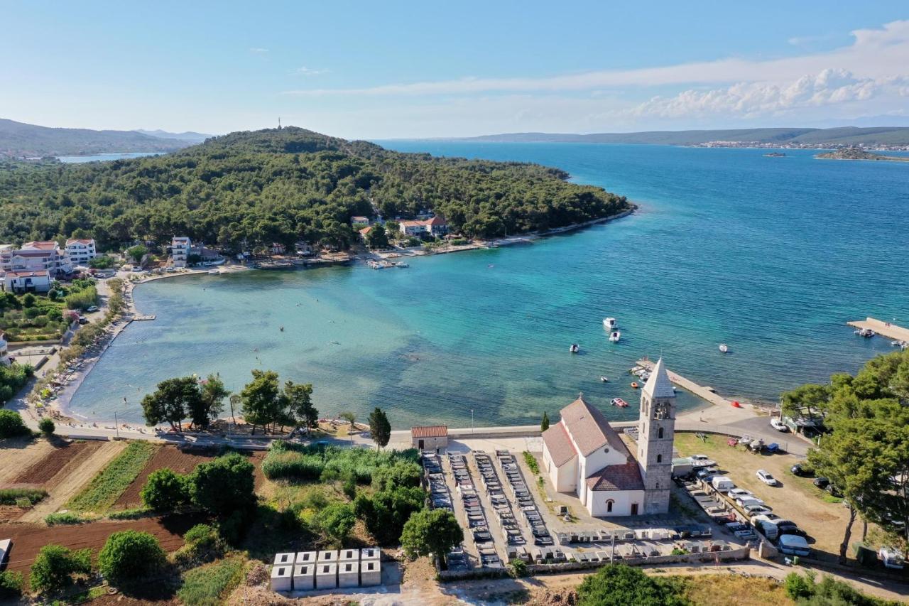 Apartmani Bella Luce Pašman Exterior foto